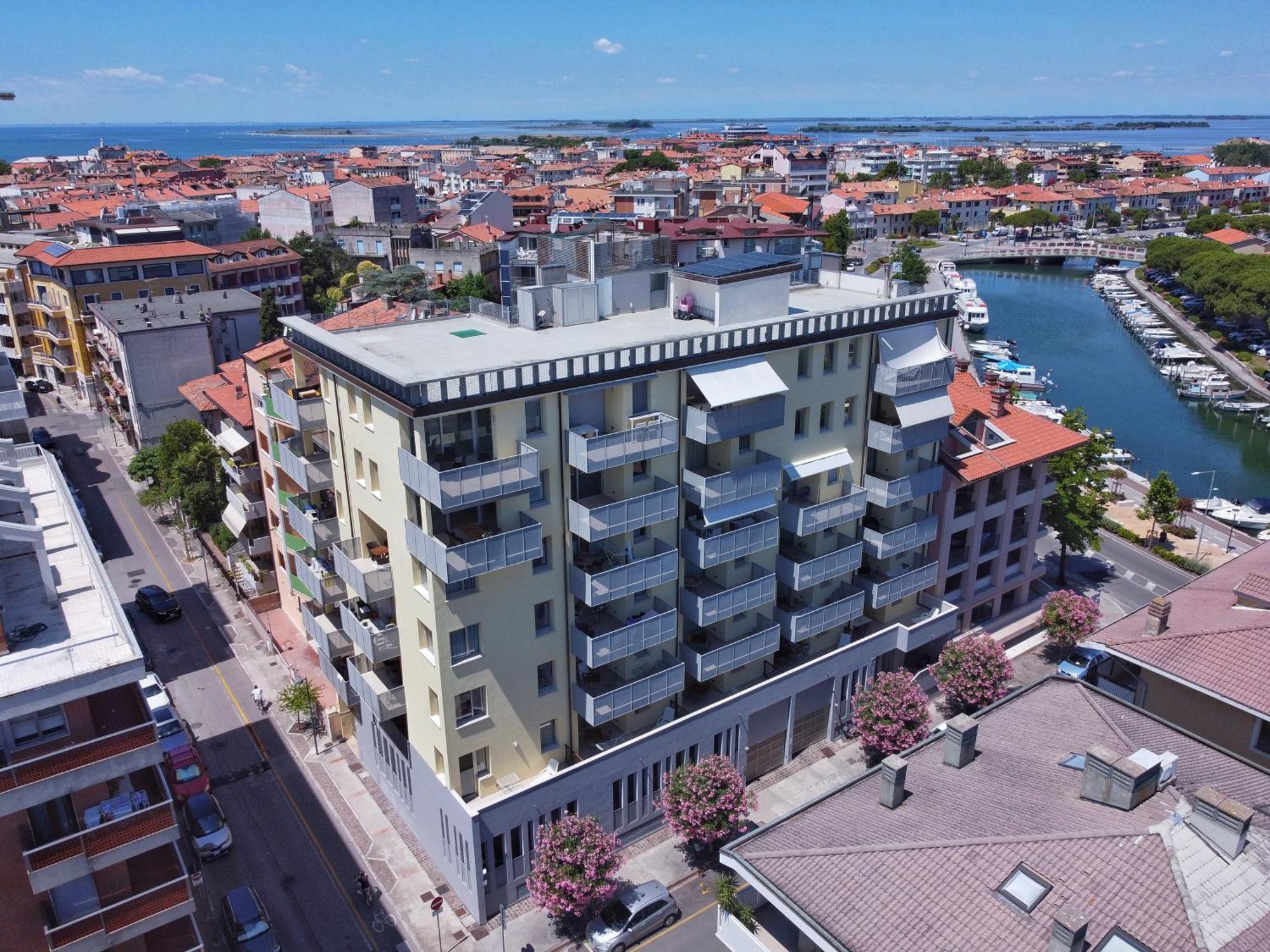 Residence Hotel Hungaria Grado Exterior photo